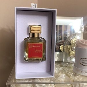 Baccarat rouge 540 2.4 fl oz NEW! Price is firm!